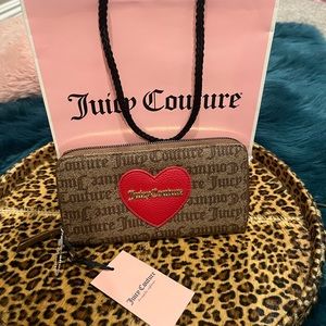 Juicy couture wallet new with tags 🏷 🔥🔥🔥🔥